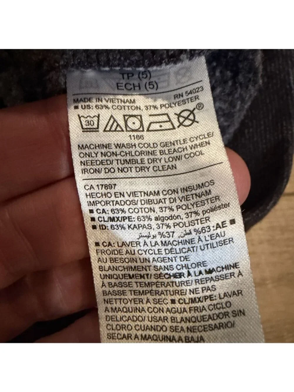 Old Navy Boys XS Size 5 Charcoal Gray Hooded Jacket